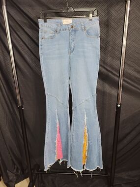 Kantha Bae Quilt Patchwork Bell Bottom Jeans Medium Boho, Hippie, Festival